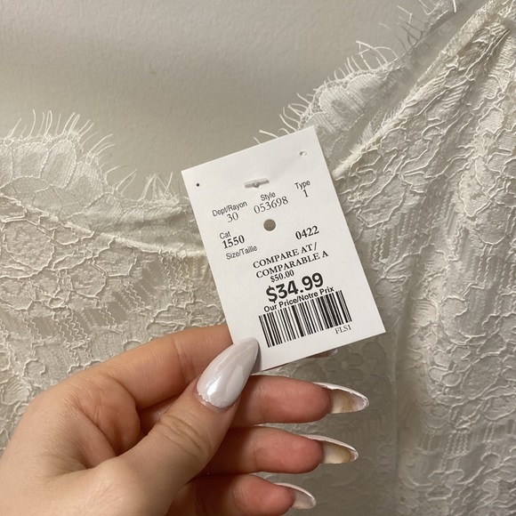 WHITE LACE JUMPSUIT - Picture 3 of 8